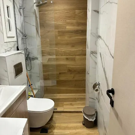 Agiou Dimitriou Deluxe *